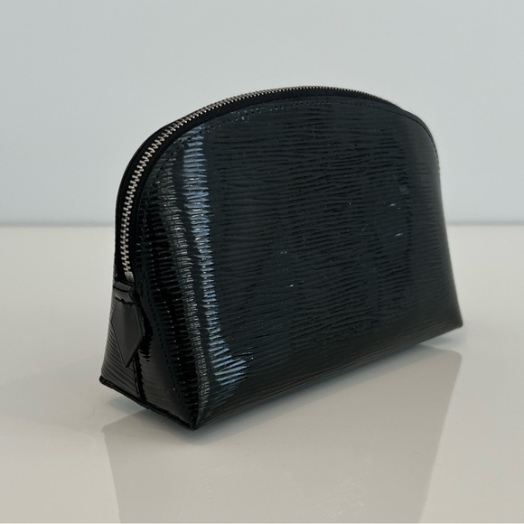 LOUIS VUITTON BLACK VERNIS LEATHER COSMETIC BAG POUCH - Picture 6 of 17